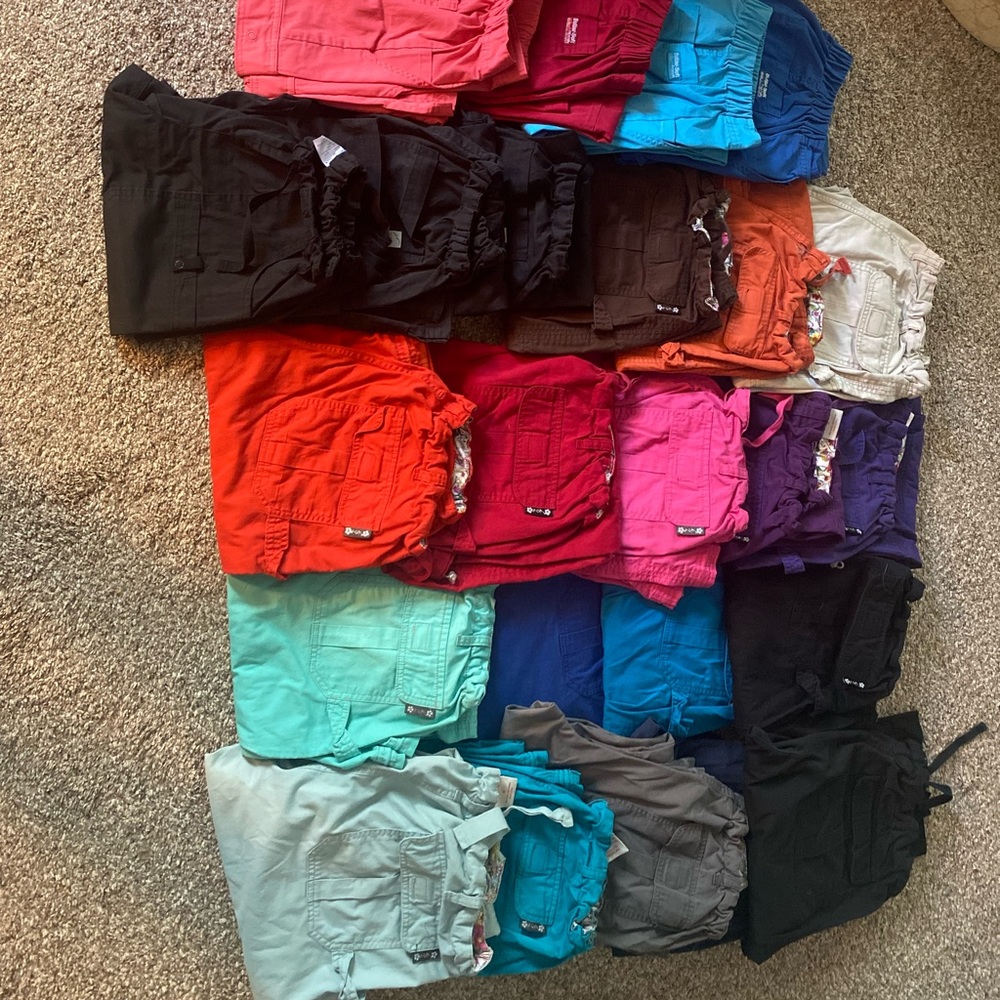 Scrub pants